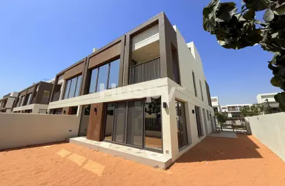 Villa - 4 Bedrooms - 5 Bathrooms for rent in Aura - Tilal Al Ghaf - Dubai