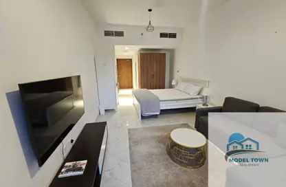 Apartment - Studio - 1 Bathroom for sale in Oasis 1 - Oasis Residences - Masdar City - Abu Dhabi