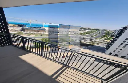 Apartment - 2 Bedrooms - 3 Bathrooms for rent in Waters Edge - Yas Island - Abu Dhabi