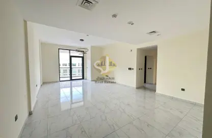 Apartment - 3 Bedrooms - 4 Bathrooms for rent in Al Garhoud - Dubai