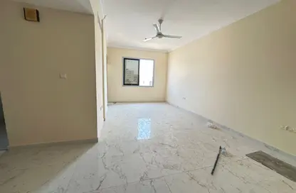 شقة - غرفة نوم - 2 حمامات للايجار في الجرف 3 - الجرف - عجمان وسط المدينة - عجمان