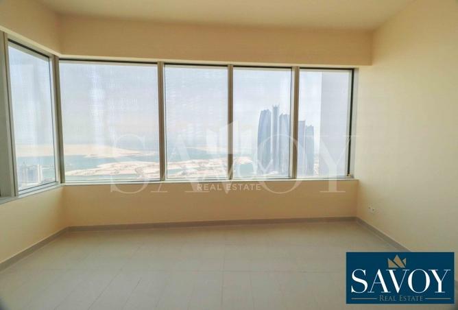 Apartment - 4 Bedrooms - 5 Bathrooms for rent in Nation Towers - Corniche Road - Abu Dhabi