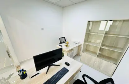 Office Space - Studio - 1 Bathroom for rent in Al Rigga - Deira - Dubai