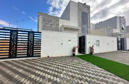 Villa - 4 Bedrooms - 6 Bathrooms for sale in Al Helio 2 - Al Helio - Ajman