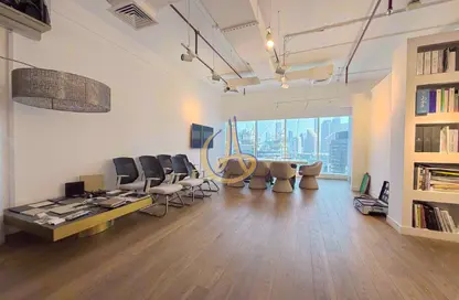 Office Space - Studio - 1 Bathroom for rent in The Burlington - Business Bay - Dubai