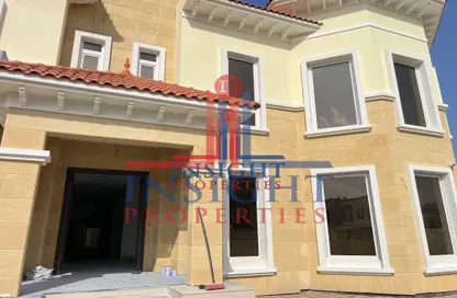 Villa - 5 Bedrooms - 7+ Bathrooms for rent in Mankhool Road - Bur Dubai - Dubai