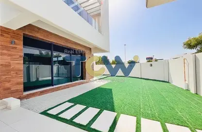 Villa - 4 Bedrooms - 6 Bathrooms for sale in West Yas - Yas Island - Abu Dhabi