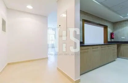 Kitchen image for: Apartment - 2 Bedrooms - 2 Bathrooms for sale in Ansam - Yas Island - Abu Dhabi, Image 1