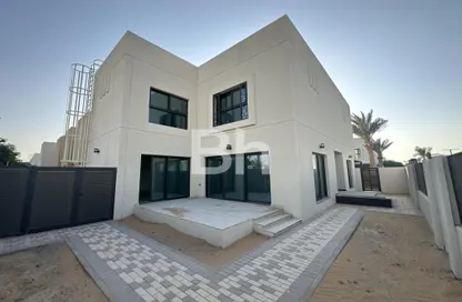 Townhouse - 4 Bedrooms - 5 Bathrooms for sale in Sharjah Sustainable City - Sharjah