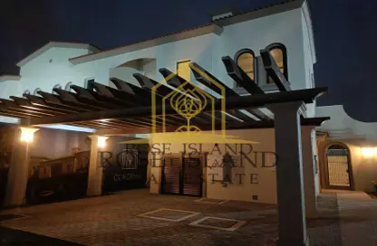 Villa - 5 Bedrooms - 6 Bathrooms for sale in Bloom Living - Zayed City (Khalifa City C) - Khalifa City - Abu Dhabi