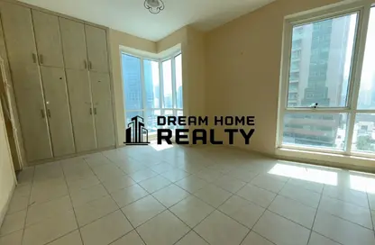 Apartment - 3 Bedrooms - 4 Bathrooms for rent in New Al Taawun Road - Al Taawun - Sharjah