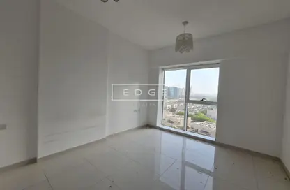 Apartment - 1 Bedroom - 2 Bathrooms for rent in Topaz Residence 1 - Topaz Residence - Dubai Silicon Oasis - Dubai