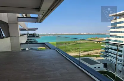 Balcony image for: Apartment - 4 Bedrooms - 5 Bathrooms for sale in Mayan 1 - Mayan - Yas Island - Abu Dhabi, Image 1