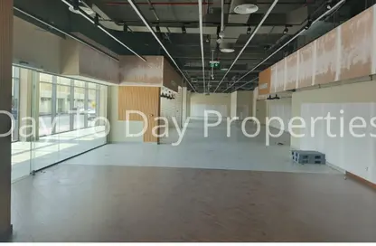 Retail - Studio - 2 Bathrooms for rent in Oud Metha - Bur Dubai - Dubai