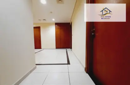 صورة لـ ردهة-ممر شقة - 3 غرف نوم - 4 حمامات للايجار في المعمورة - منطقة المرور - أبوظبي ، صورة رقم 1