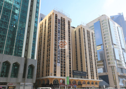 Apartment - 3 bedrooms - 3 bathrooms for rent in Dalma Residence - Hamdan Street - Abu Dhabi