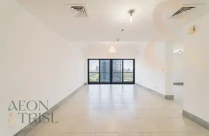 Apartment - 3 Bedrooms - 4 Bathrooms for rent in Goldcrest Views 1 - JLT Cluster V - Jumeirah Lake Towers - Dubai