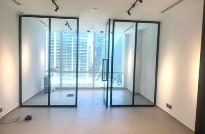 Office Space - Studio for sale in Tamani Art Tower - Business Bay - Dubai