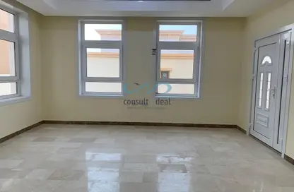 Apartment - Studio - 1 Bathroom for rent in Mohamed Bin Zayed Centre - Mohamed Bin Zayed City - Abu Dhabi