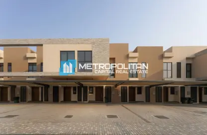 Townhouse - 3 Bedrooms - 4 Bathrooms for sale in Bloom Gardens Villas - Bloom Gardens - Al Salam Street - Abu Dhabi