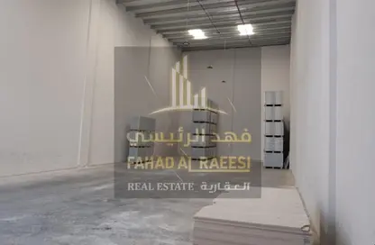 مستودع - استوديو - 1 حمام للايجار في الجرف الصناعية 1 - الجرف الصناعية - عجمان