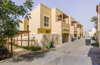 Villa - 4 Bedrooms - 5 Bathrooms for rent in Hemaim Community - Al Raha Gardens - Abu Dhabi