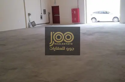 مستودع - استوديو - 1 حمام للايجار في أم الثعوب - أم القيوين