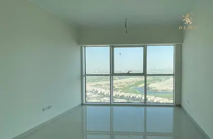 Empty Room image for: Apartment - 1 Bedroom - 1 Bathroom for rent in Carson A - Carson - DAMAC Hills - Dubai, Image 1