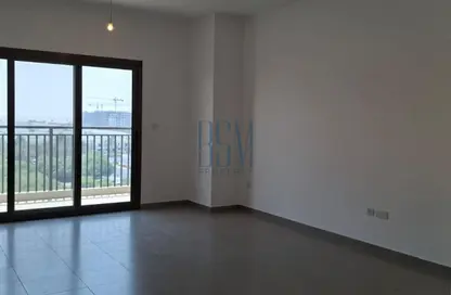 Apartment - 1 Bedroom - 1 Bathroom for rent in Hayat Boulevard-1A - Hayat Boulevard - Town Square - Dubai
