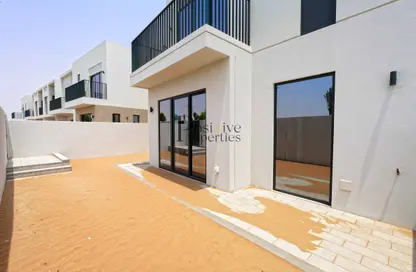 Villa - 4 Bedrooms - 4 Bathrooms for sale in Greenview - EMAAR South - Dubai South (Dubai World Central) - Dubai