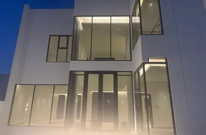 Villa - 4 Bedrooms - 6 Bathrooms for rent in Al Aweer 1 - Al Aweer - Dubai