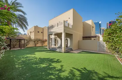 Villa - 3 Bedrooms - 4 Bathrooms for rent in Meadows 1 - Meadows - Dubai