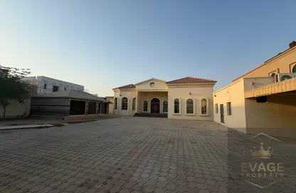 Villa - 4 Bedrooms - 4 Bathrooms for sale in Al Raqaib 1 - Al Raqaib - Ajman