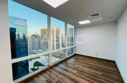 مكتب - استوديو للايجار في برج تماني - الخليج التجاري - دبي