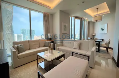 صورة لـ غرفة المعيشة / غرفة الطعام شقة - 3 غرف نوم - 4 حمامات للايجار في 1 فندق العنوان-سكاي فيو - أبراج العنوان سكاي فيو - دبي وسط المدينة - دبي ، صورة رقم 1