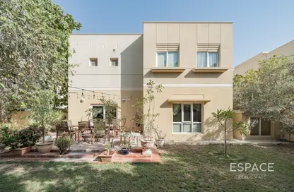 Villa - 4 Bedrooms - 3 Bathrooms for sale in Meadows 1 - Meadows - Dubai