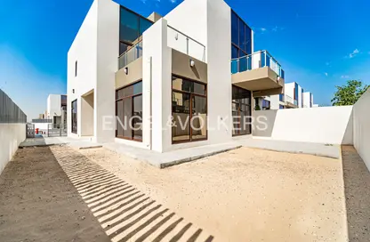 Townhouse - 4 Bedrooms - 5 Bathrooms for sale in The Fields at D11 - MBRMC - District 11 - Mohammed Bin Rashid City - Dubai