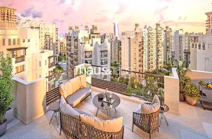 Apartment - 2 Bedrooms - 2 Bathrooms for sale in Al Jazi - Madinat Jumeirah Living - Umm Suqeim - Dubai