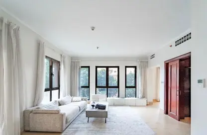 Apartment - 1 Bedroom - 2 Bathrooms for rent in Miska 2 - Miska - Old Town - Downtown Dubai - Dubai