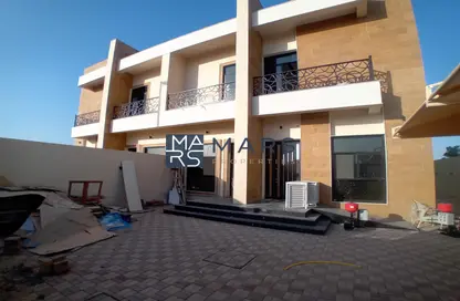 Villa - 4 Bedrooms - 6 Bathrooms for rent in Al Tay commercial - Al Tai - Sharjah