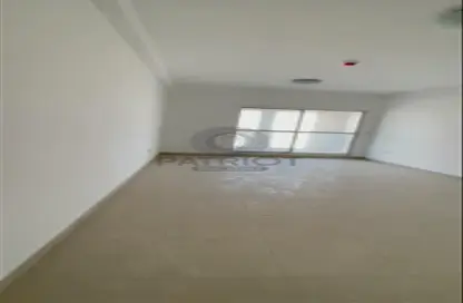 Empty Room image for: Apartment - 1 Bathroom for sale in AL KHAIL HEIGHTS 8A-8B - Al Quoz 4 - Al Quoz - Dubai, Image 1