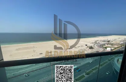 Apartment - 3 Bedrooms - 4 Bathrooms for sale in Ajman Corniche Residences - Ajman Corniche Road - Ajman