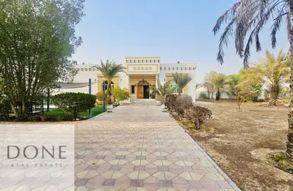 Villa - 4 Bedrooms - 5 Bathrooms for rent in Al Tai - Sharjah