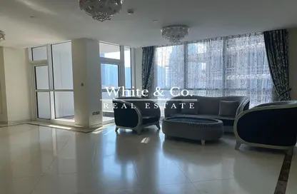 Living Room image for: Apartment - 2 Bedrooms - 3 Bathrooms for rent in 23 Marina - Dubai Marina - Dubai, Image 1