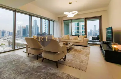Apartment - 3 Bedrooms - 3 Bathrooms for rent in Downtown Views II Tower 2 - Downtown Views II - Downtown Dubai - Dubai