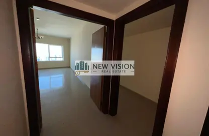 شقة - غرفة نوم - 1 حمام للايجار في شارع التعاون الجديد - التعاون - الشارقة شقة - غرفة نوم - 1 حمام للايجار في شارع التعاون الجديد - التعاون - الشارقة