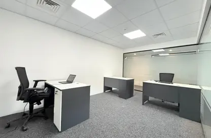 Business Centre - Studio - 4 Bathrooms for rent in Al Mussalla - Al Souk Al Kabeer - Bur Dubai - Dubai