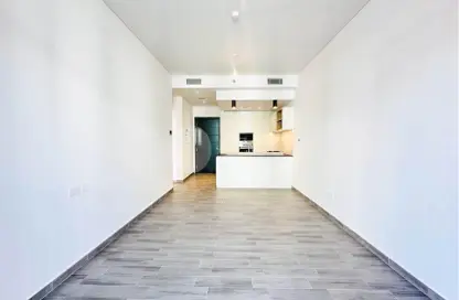 Empty Room image for: Apartment - 1 Bedroom - 2 Bathrooms for rent in Belgravia Square - Jumeirah Village Circle - Dubai, Image 1 Empty Room image for: Apartment - 1 Bedroom - 2 Bathrooms for rent in Belgravia Square - Jumeirah Village Circle - Dubai, Image 1