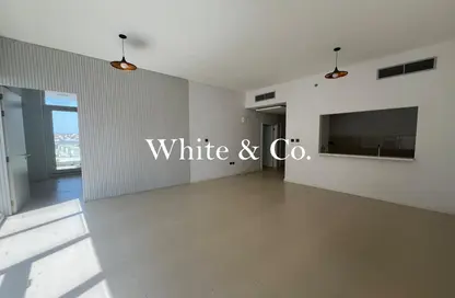 شقة - غرفة نوم - 2 حمامات للايجار في بي جي أبر هاوس - الفرجان - دبي