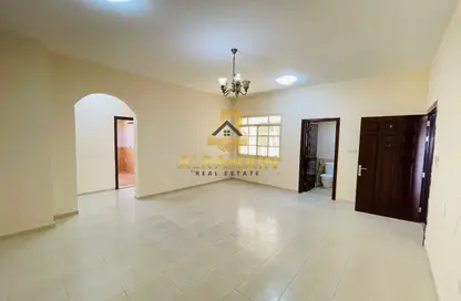 Apartment - 2 Bedrooms - 2 Bathrooms for rent in Bida Bin Ammar - Asharej - Al Ain